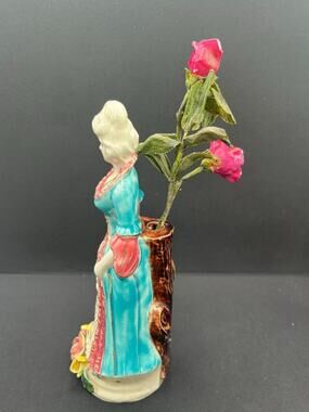 Flower Vase Victorian Woman colonial porcelain ceramic figurine Hand Painted